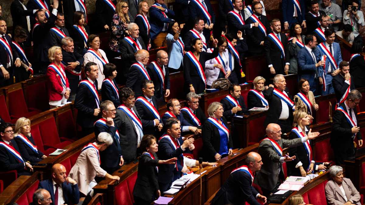 Immagine di Gli amici di Ciotti, la gauche radicale, gli epurati. Chi si candida alle legislative lampo in Francia