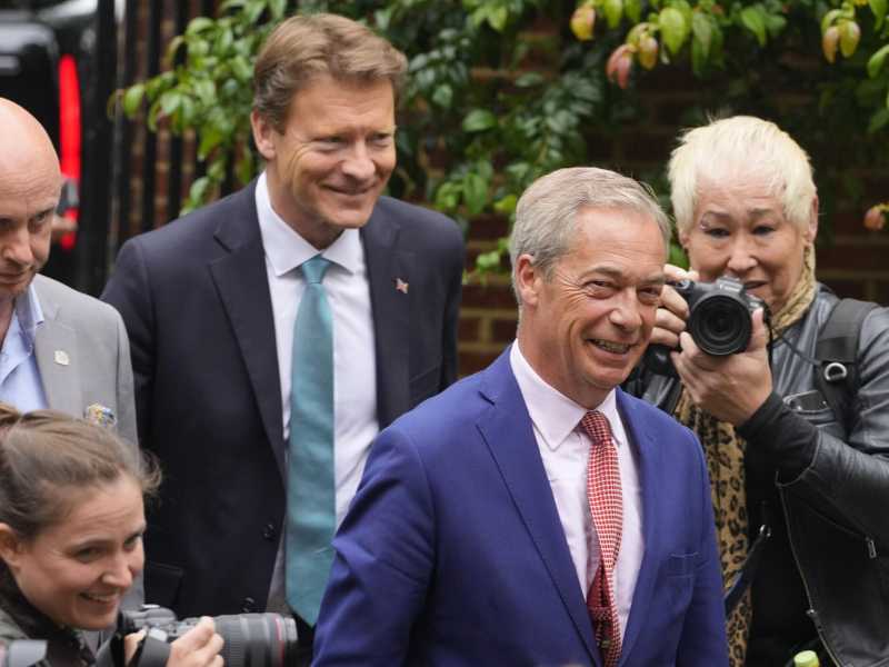 Nigel Farage vuole guidare la destra britannica, al prossimo giro