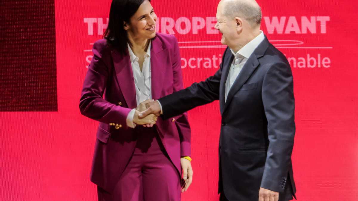 Immagine di Testacoda sulla Difesa: Meloni è più schleiniana di Scholz