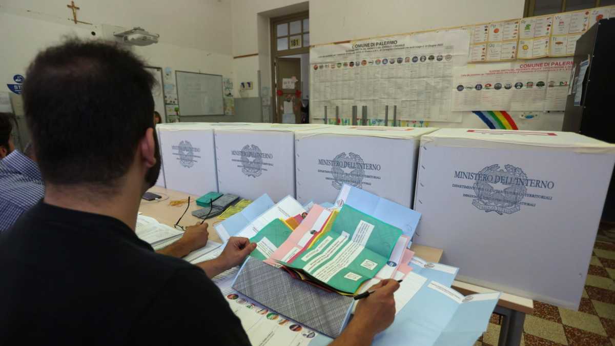 Immagine di Istituzioni e crescita, il problema dei quattro referendum