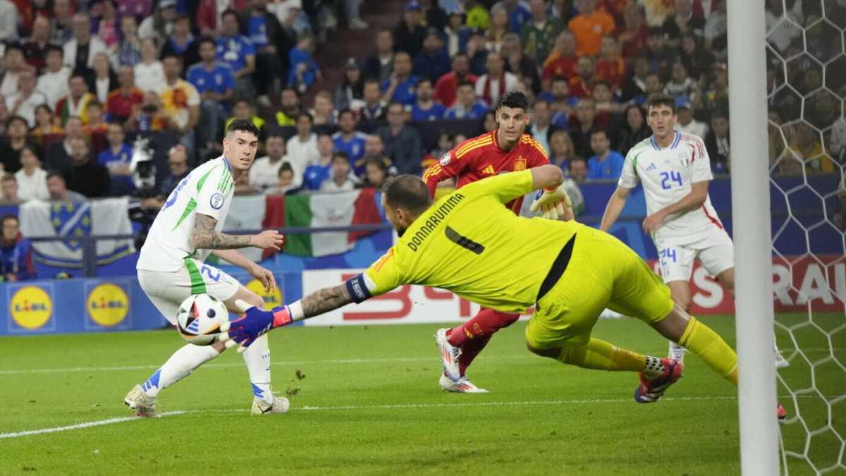 Immagine di Spagna-Italia 1-0 nonostante Donnarumma