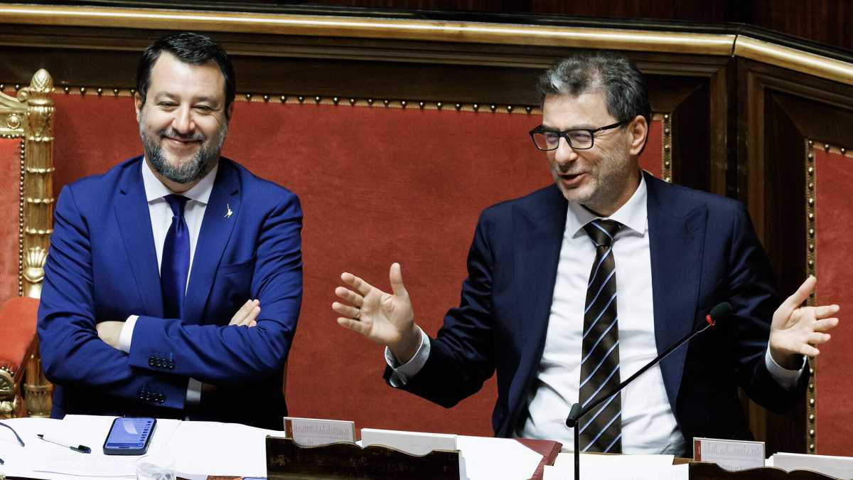 Immagine di Sul Mes Giorgetti fa il super europeista, fingendo di fare il leghista