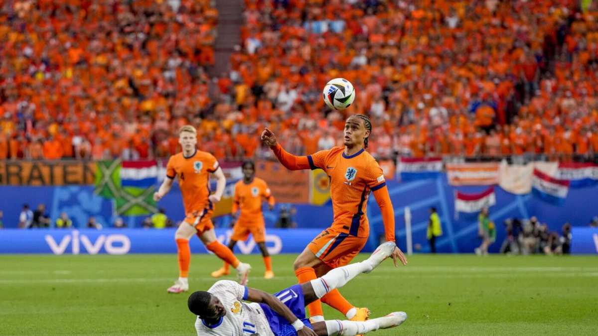 Immagine di Anche lo 0-0 è apparso a Euro 2024, con i tifosi degli arbitri