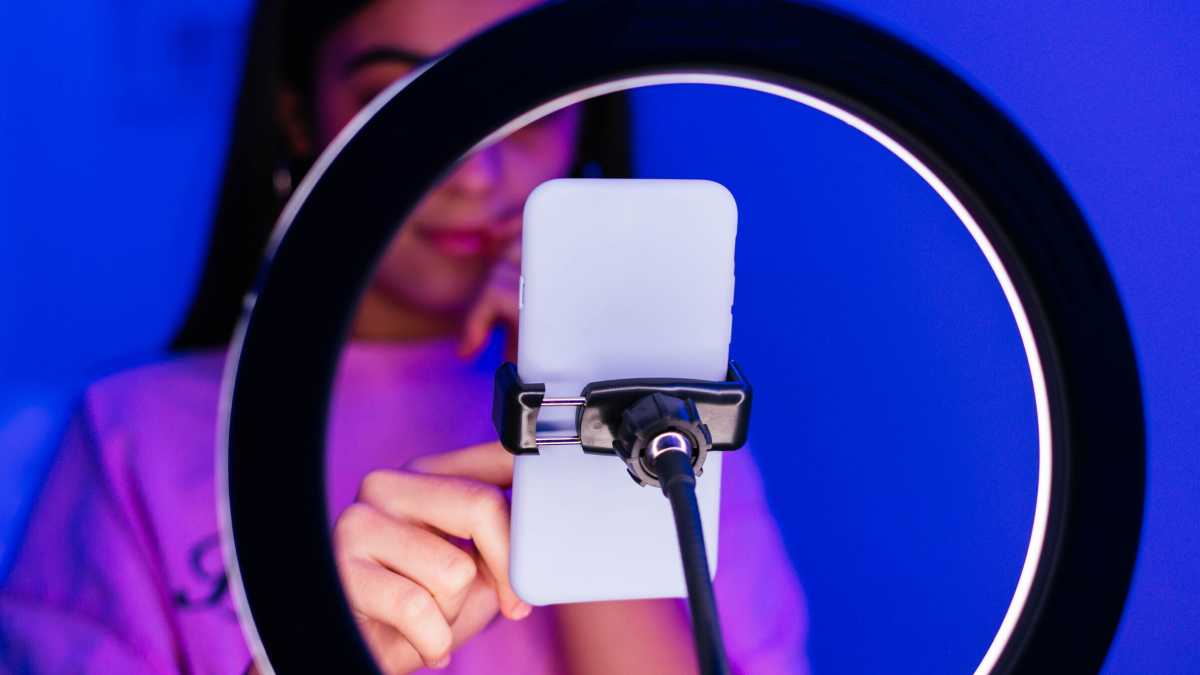 Immagine di Influencer o piazzisti? Le Academy aziendali e il lavoro al futuro