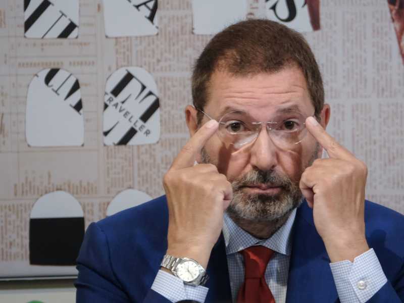 L'arrivo di Ignazio Marino in Europa e i conti in tasca a Roma