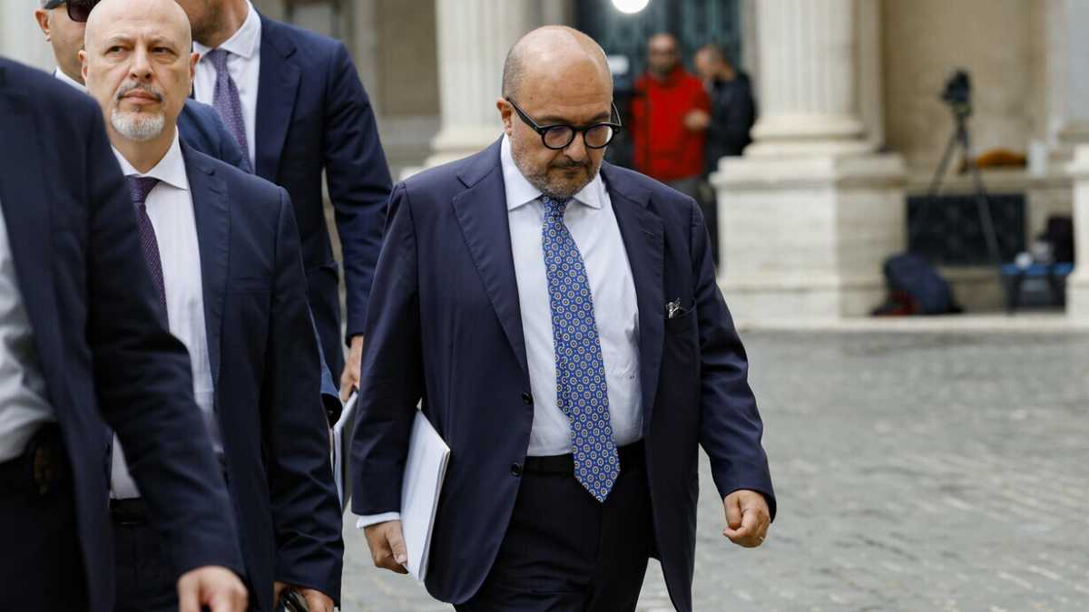 Immagine di Colombo & Galilei: ecco il testo che avrebbe dovuto usare Sangiuliano