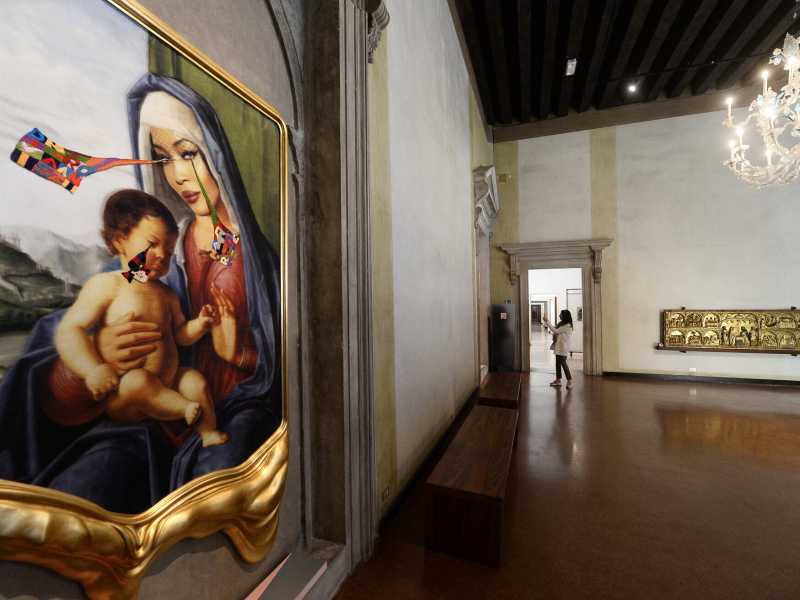 Un'inquadratura dalla mostra di Vezzoli al museo Correr di Venezia (Getty)