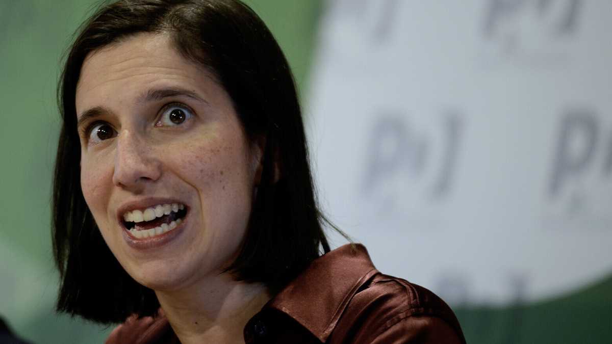 Immagine di Schlein non si fida e vuole tracciare i voti della delegazione a Bruxelles. Zingaretti in ansia