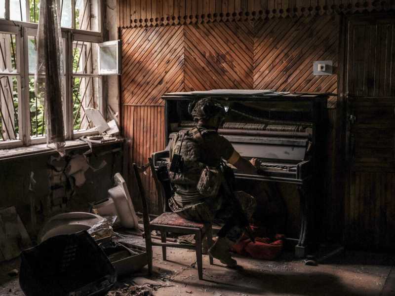 EPA/UKRAINIAN ARMY / OLEG PETRASIUK