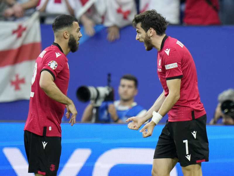 L’ammorbante retorica di tutti quelli che vorrebbero essere europei in nome del pallone