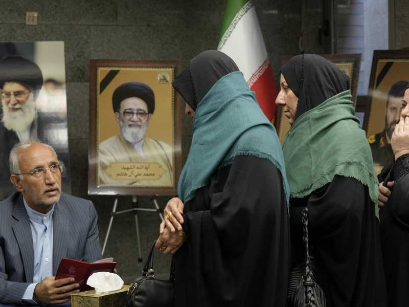L’Iran al ballottaggio. Tra sospetti e sfiducia per ora vince l’astensionismo