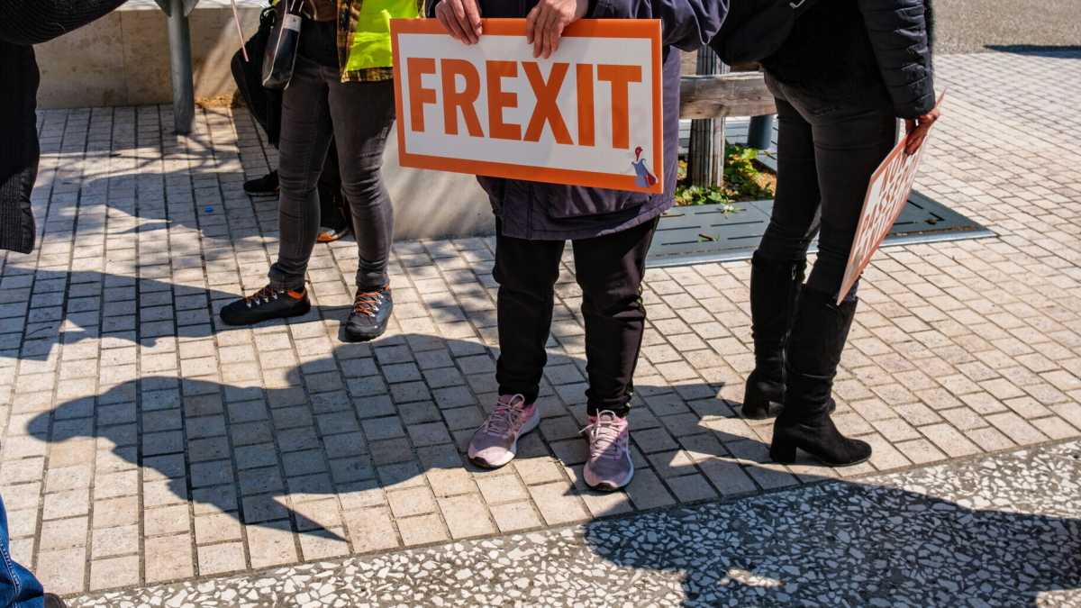Immagine di Tutte le incompatibilità di un governo lepenista con l’Ue. La strada per la Frexit non è stretta
