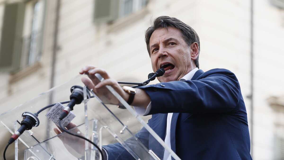 Immagine di Conte bussa alla porta della Sinistra Ue, che oggi farà il terzo grado al M5s