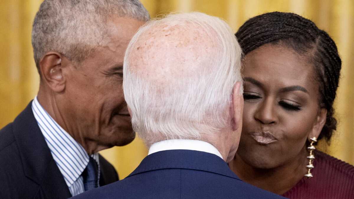 Immagine di Sondaggio Ipsos in America: contro Trump c’è solo Mrs. Obamaaaaaa