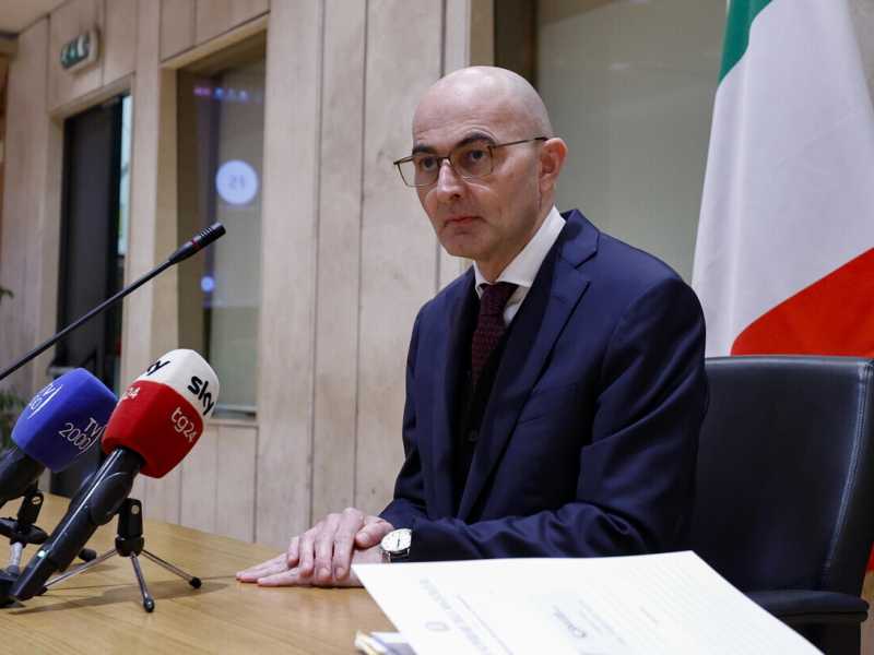 “Le indagini possono distruggere le persone”. Pinelli sferza il Csm