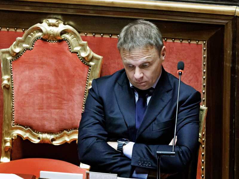 Lollobrigida riprova ad aggirare i rilievi del Colle sul dl Agricoltura. Altro stop