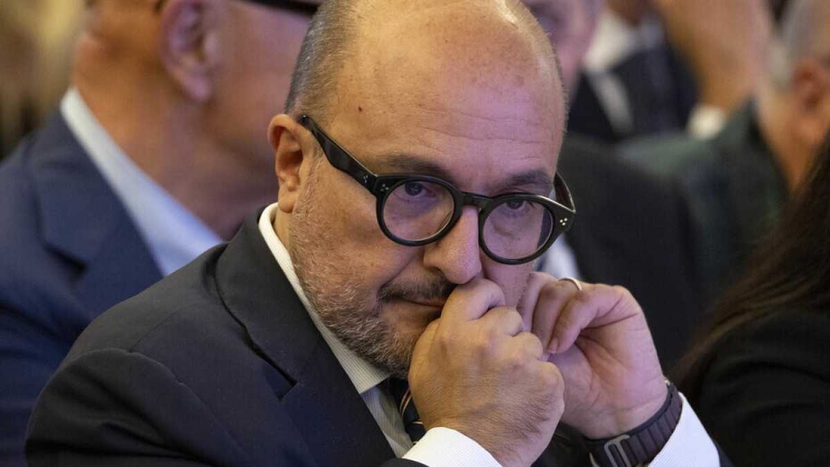 Immagine di Le solite intercettazioni abusive di Milani: ecco chi sarà il vincitore dello Strega