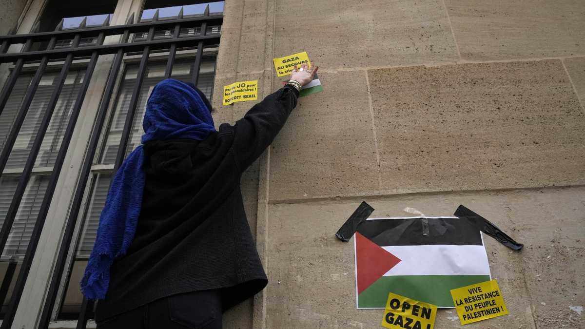 Immagine di “No al masochismo suicida, sì a Israele”. Riscossa intellettuale a Parigi