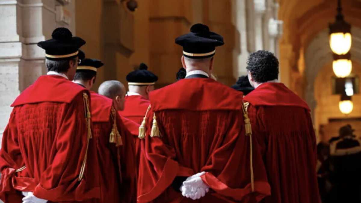 Immagine di Il superlavoro delle procure e l’indagine per Fanpage