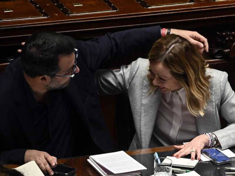 Salvini si gode i Patrioti orbaniani e avverte Meloni: "Il sì a Ursula è l'inizio della sua fine"