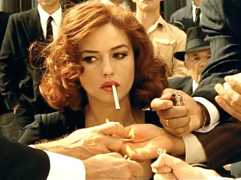 Screenshot preso dal film Malèna di Giuseppe Tornatore (2000) <br />