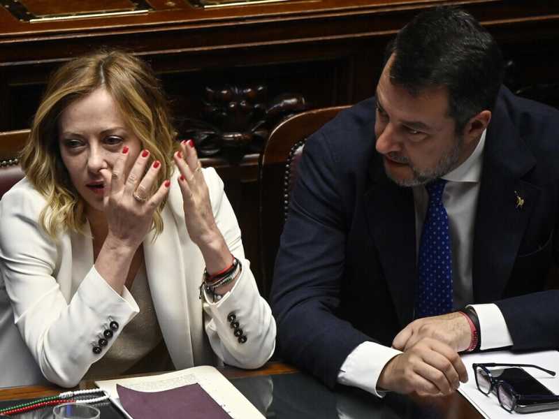 Giorgia e il salvinone. Eterno schema di un guastafeste ripetitivo