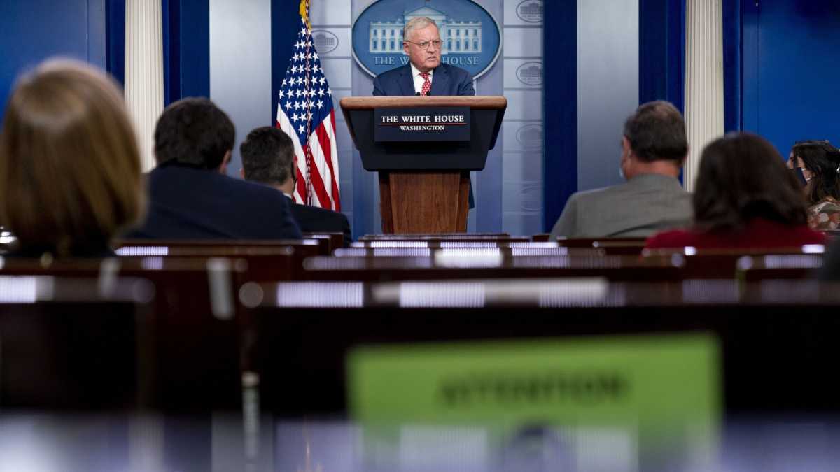 Immagine di Il generale Kellogg fa da punto d’incontro trumpiano per gli europei al vertice della Nato