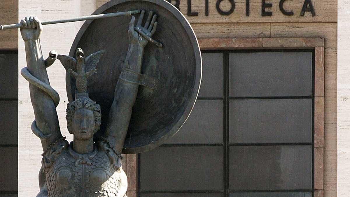 Immagine di Attacco o attaccamento alla cultura?