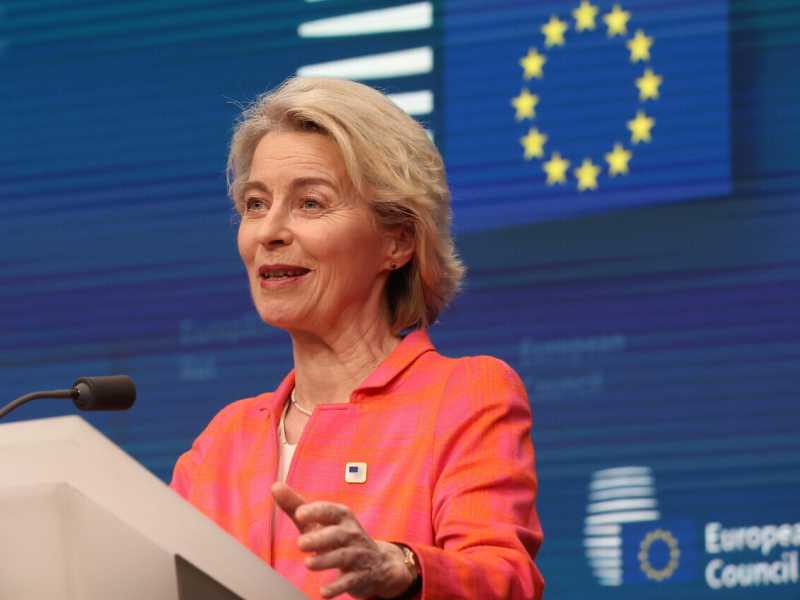 Si schiarisce il cielo della riconferma di von der Leyen, senza passione