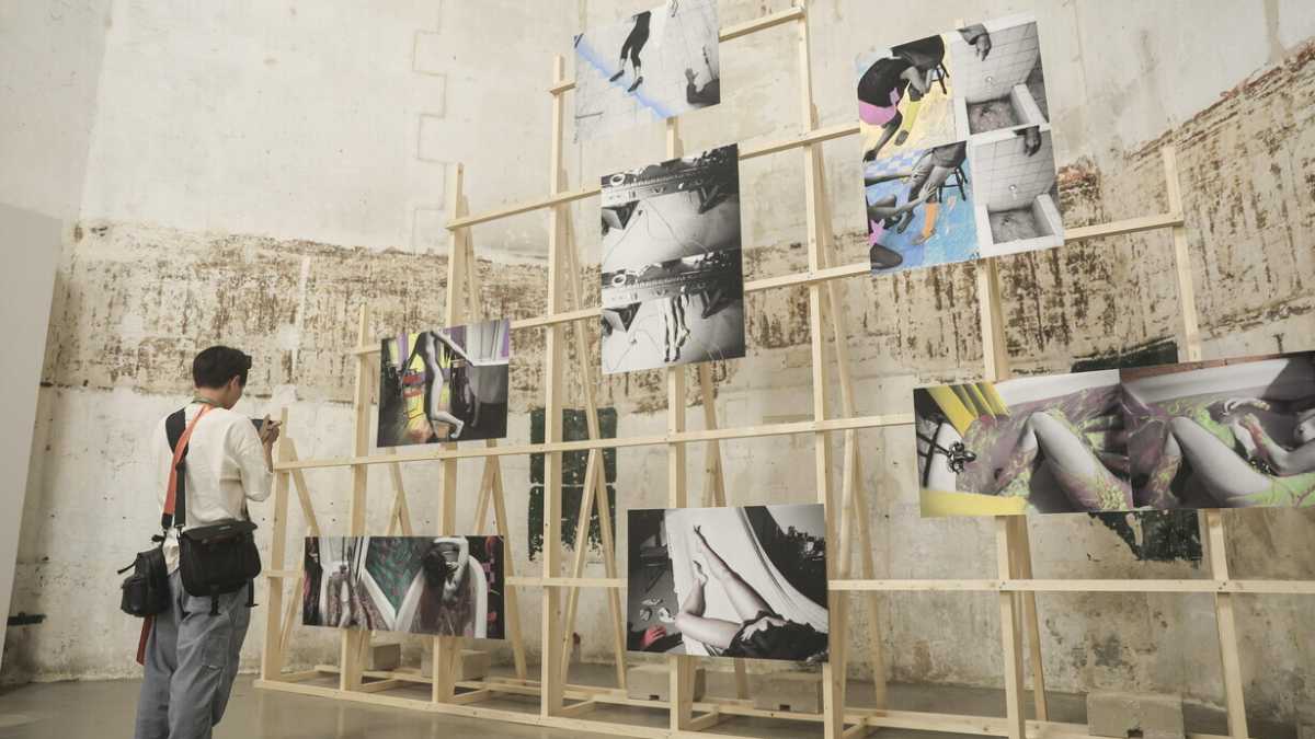 Immagine di La fotografia vive una crisi esistenziale. Istantanee dal festival di Arles