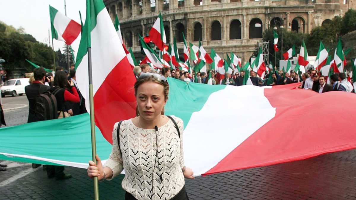 Immagine di Parenti d'Italia. Viaggio nella consanguineità di Fratelli d’Italia