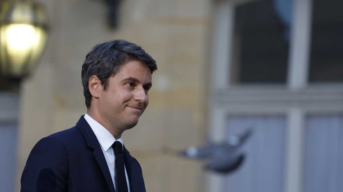 Immagine di Governo Attal, l'ultimo Cdm e le dimissioni. E il premier si emancipa da Macron