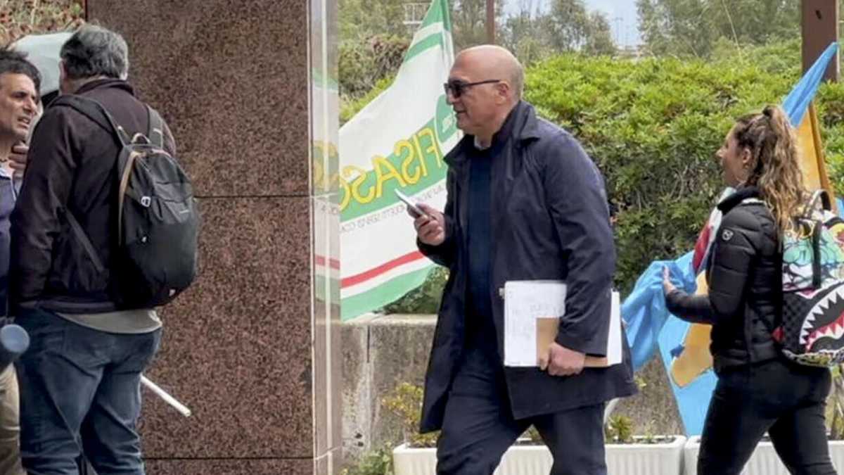 Immagine di “Il Pd mi ha scaricato come spazzatura”. Parla Cozzolino, protagonista del Qatargate