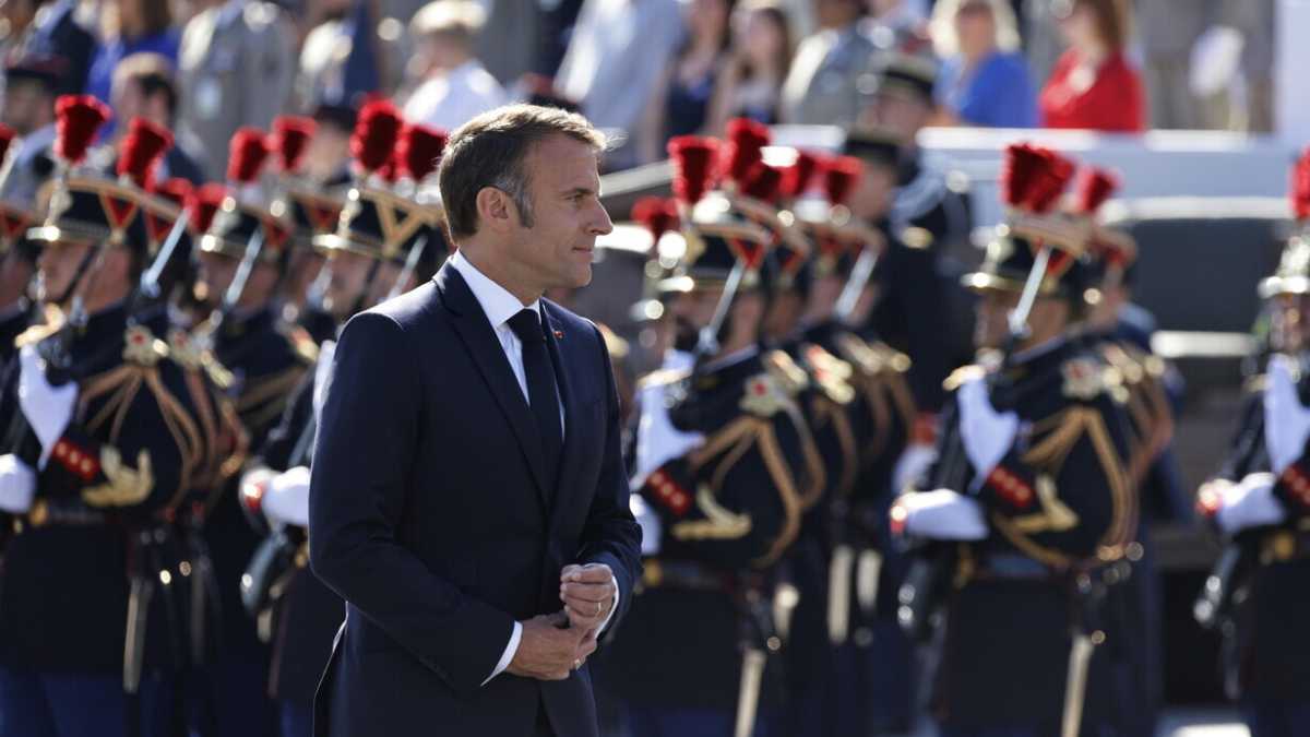 Immagine di “Ecco i veri ingredienti della crisi francese” secondo lo storico Bensoussan