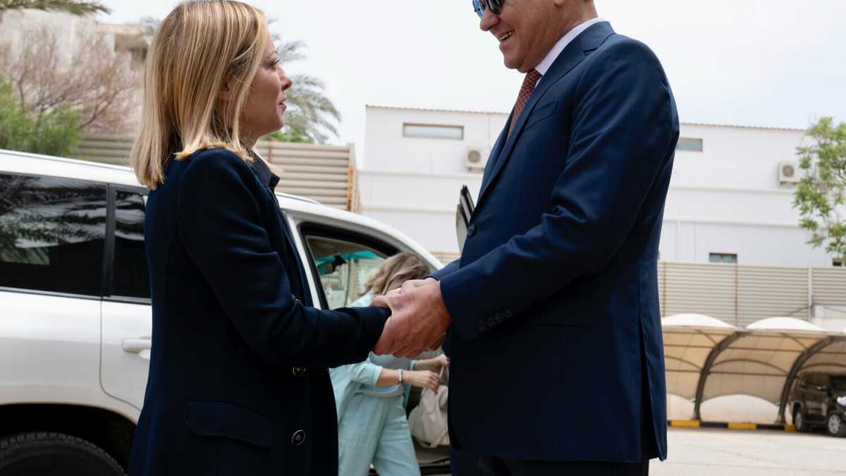 Immagine di Meloni va a Tripoli e lascia che il Piano Mattei lo faccia il Pd