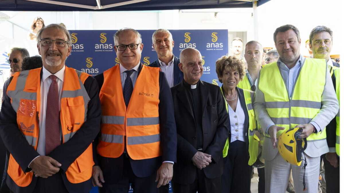 Immagine di Gualtieri ottimista sul Giubileo: “Vediamo la luce in fondo al tunnel”
