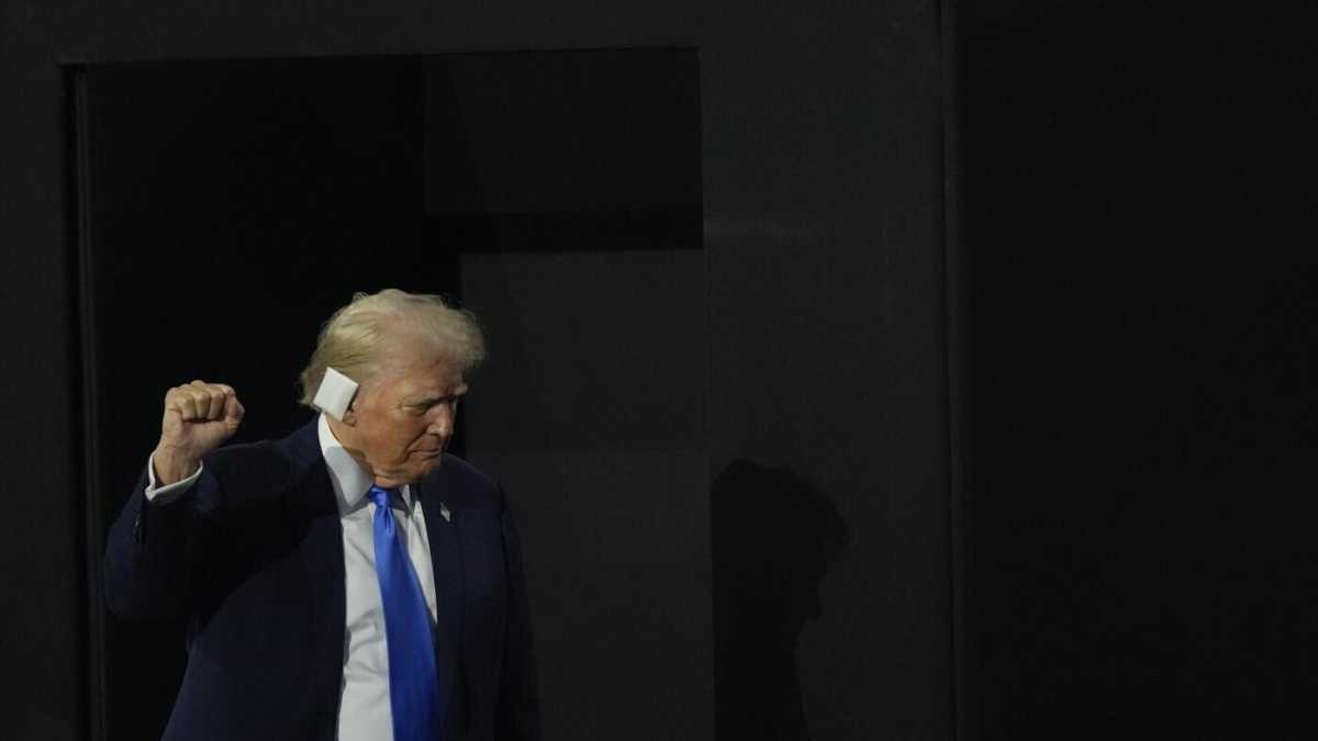 Immagine di Biden sotto pressione parla della sua salute. Trump gongola: il partito repubblicano è tutto suo