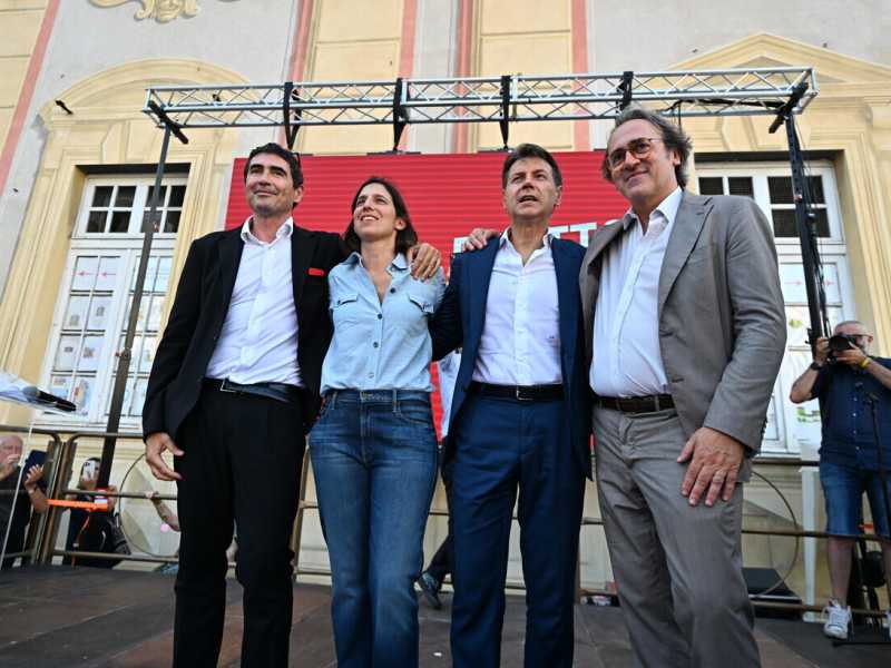Pd, M5s, Avs agitano la forca contro Toti, raggiunto da un nuovo arresto con copia e incolla