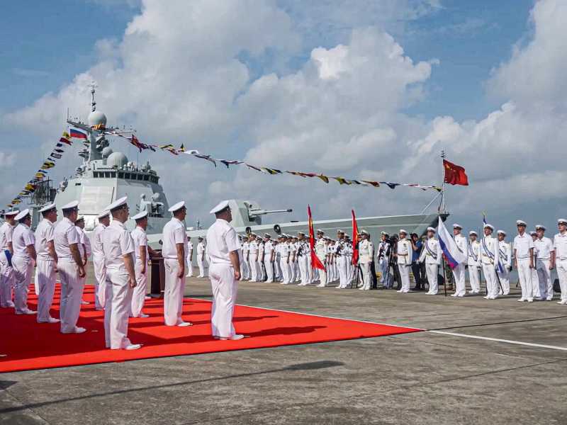Russia e Cina si addestrano insieme contro l’occidente