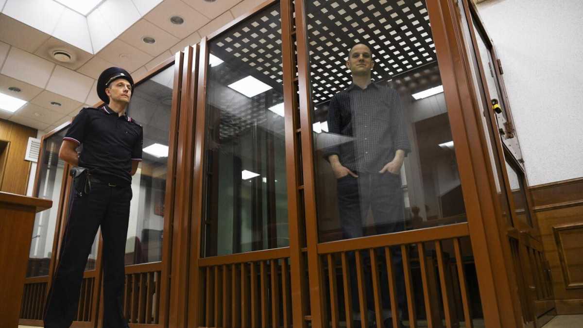 Immagine di Evan Gershkovich è stato condannato a sedici anni di carcere