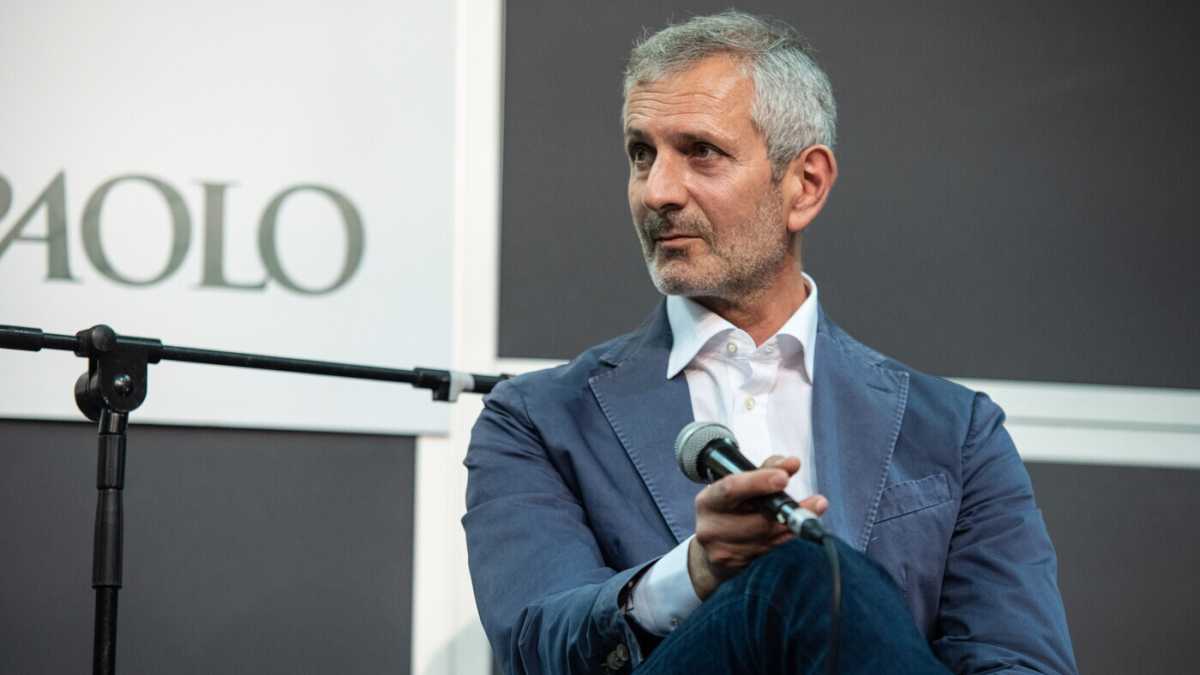 Immagine di Quanto è (poco) credibile il j’accuse di Carofiglio contro le lobby dietro al Premio Strega