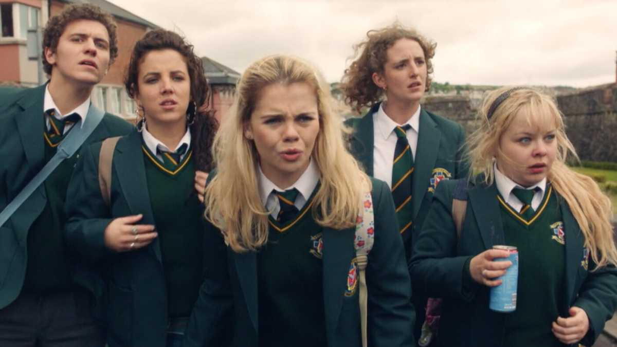 Immagine di Da "Derry girls" a "La donna del lago". Le quattro serie tv della settimana