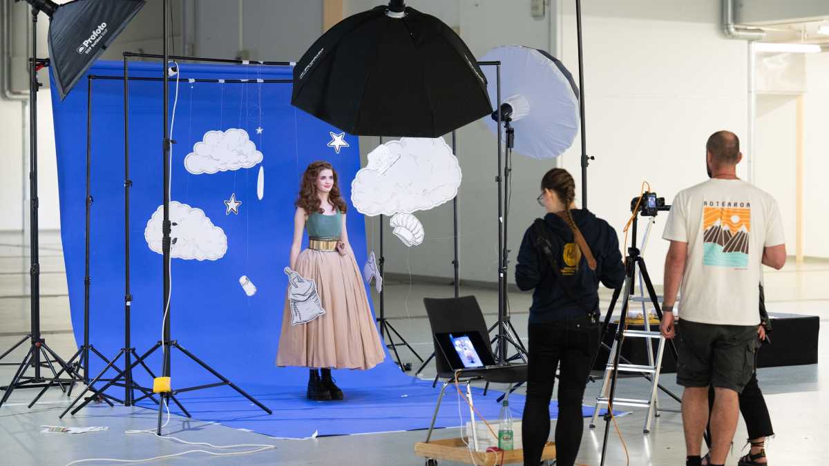 Immagine di La dura vita dell’influencer, che se osa tacere innesca una rivolta