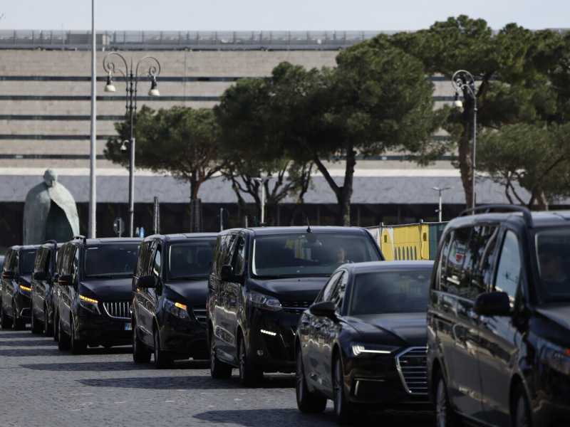 Licenza di concorrenza. La Corte rende giustizia agli Ncc e indica una via contro l’Italia della rendita