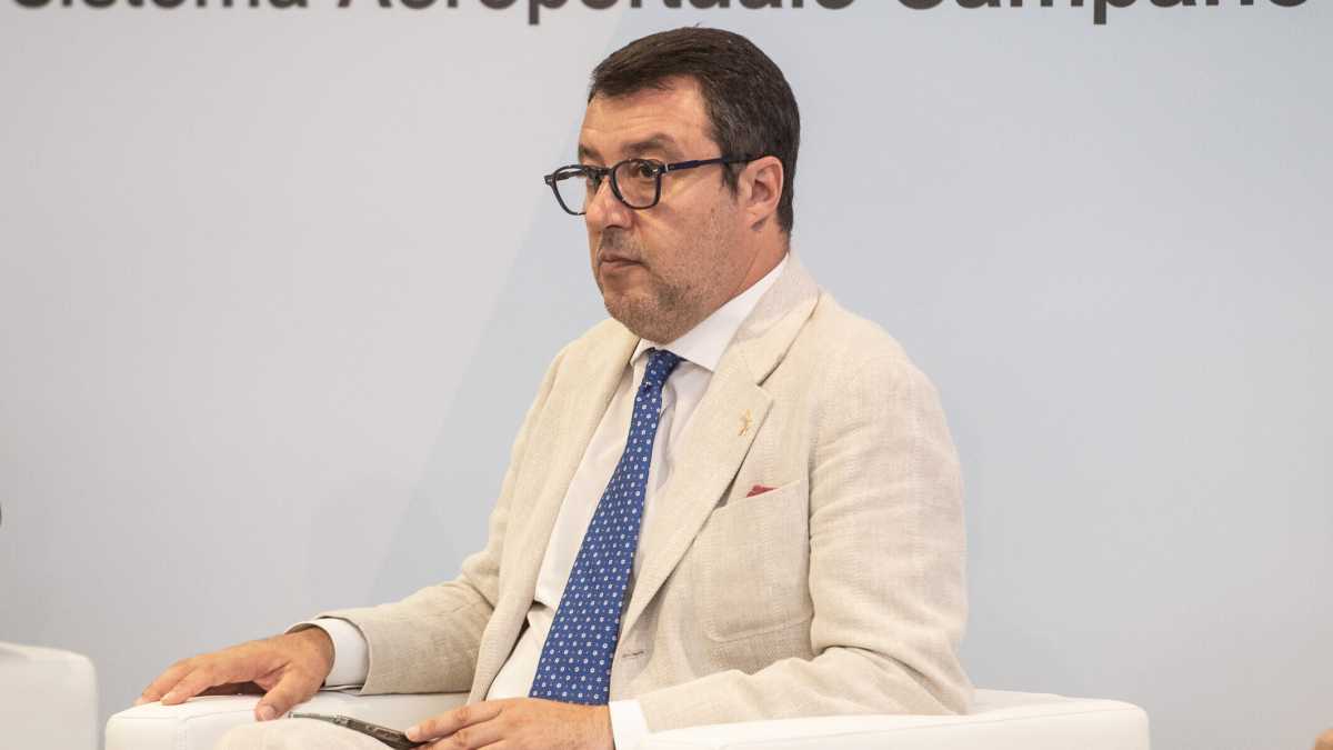 Immagine di Ammiriamo la politica di Salvini, incomprensibile che abbia ritirato la legge contro i nomi femminili