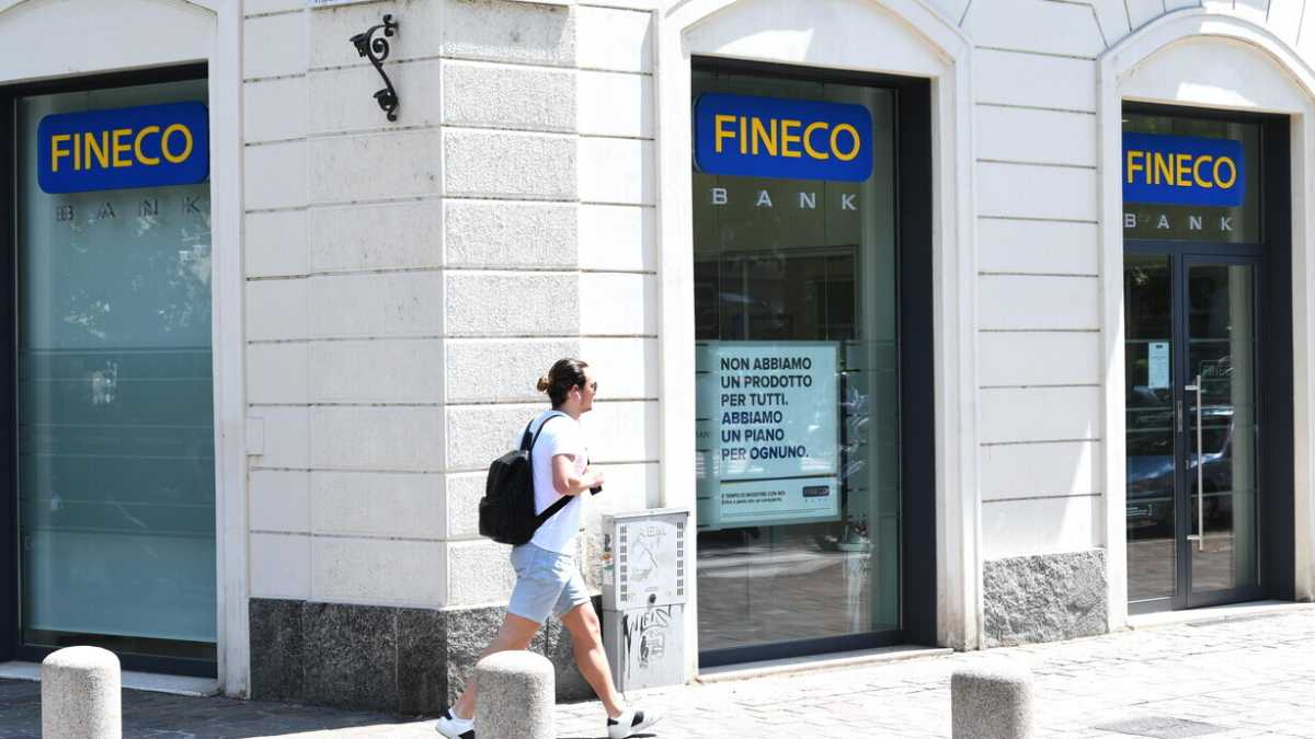 Immagine di Rumors, smentite e previsioni: ecco il gran ballo attorno a Fineco