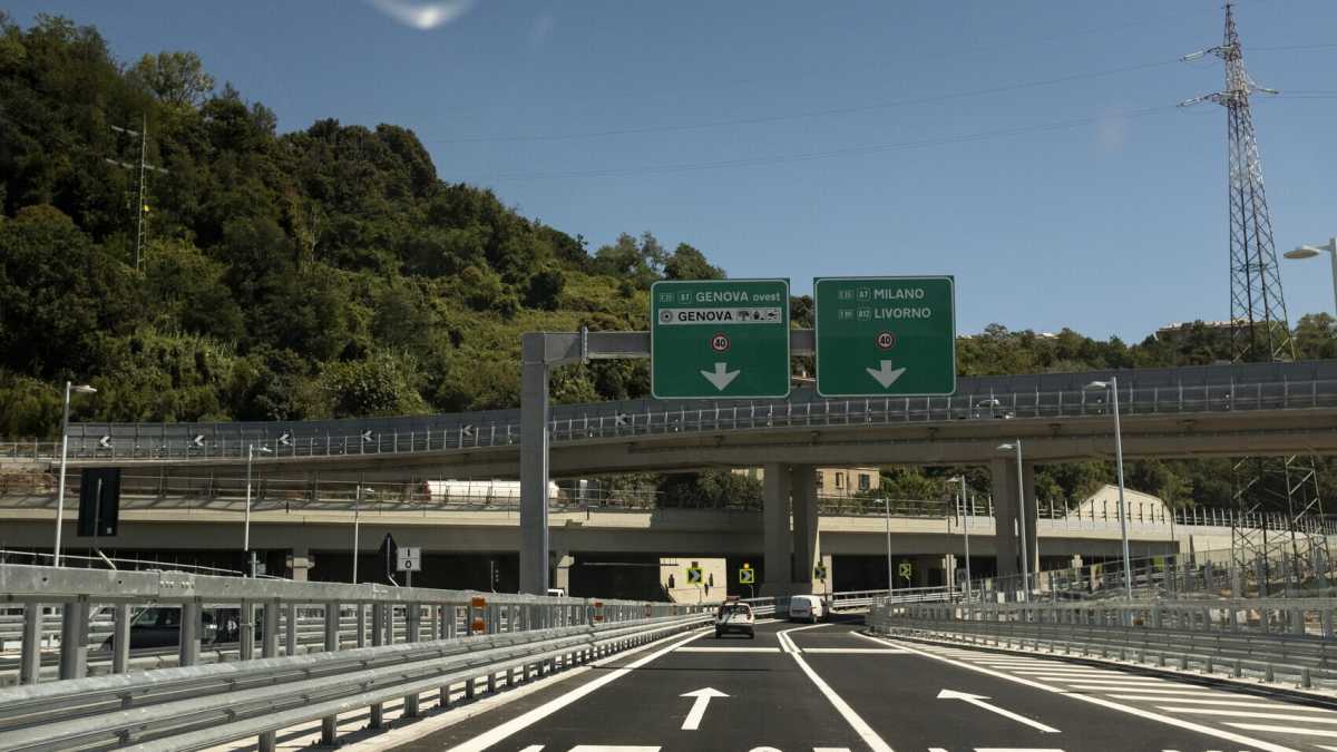 Immagine di Idee innovative per governare il traffico. Viaggio nel Falco