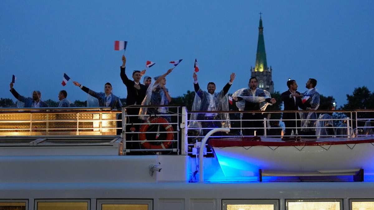 Immagine di La lunga (e un po' noiosa) cerimonia di inaugurazione di Parigi 2024