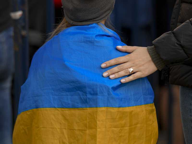 Anne Applebaum ci dice che le dittature non sono un destino e come sconfiggere i loro fan