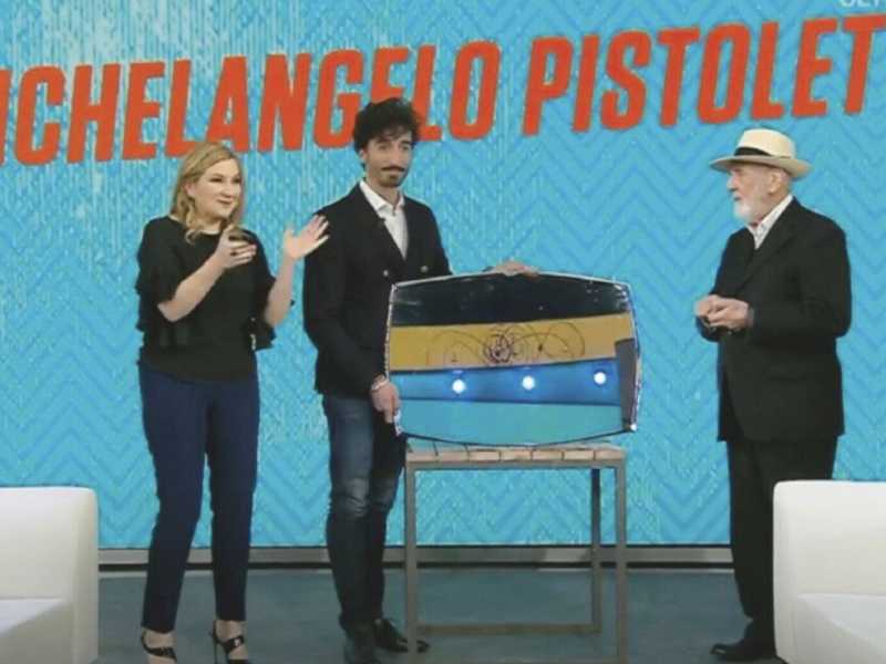 La Bortone che si porta a casa il Pistoletto ha mostrato che il re è nudo